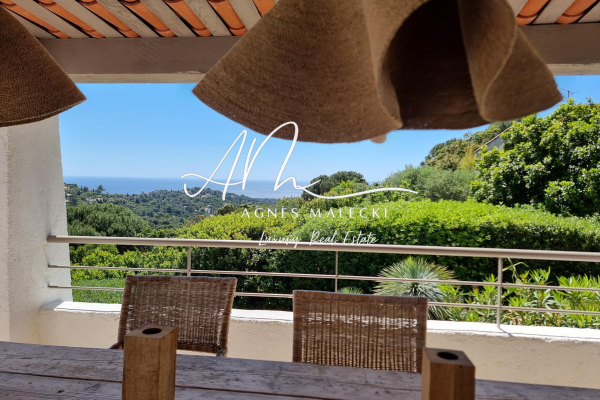 Luxury House for sale in La Croix-Valmer, 2 150 000 €, Photo 1