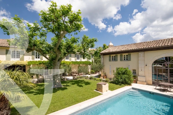 Maison de luxe à vendre à Mouriès, 2 491 000 €, Photo 1