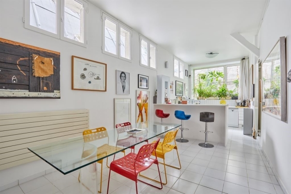 Luxury Apartment for sale in Paris 18ème, 950 000 €, Photo 3