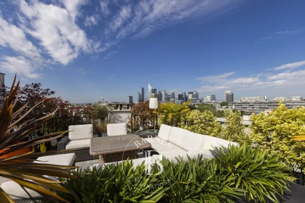 Luxury Apartment for sale in Neuilly-sur-Seine, 3 980 000 €, Photo 1