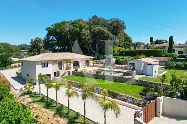 Maison de luxe à vendre à Vallauris, 1 695 000 €, Photo 1