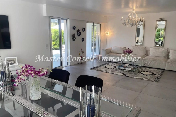 Luxury Apartment for sale in Le Cannet, 1 165 000 €, Photo 1
