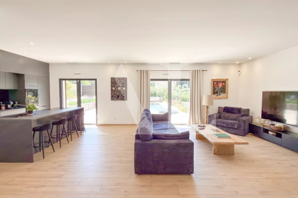 Maison de luxe à vendre à Vallauris, 1 695 000 €, Photo 3