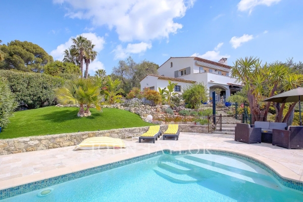 Maison de luxe à vendre à Mougins, 1 590 000 €, Photo 3