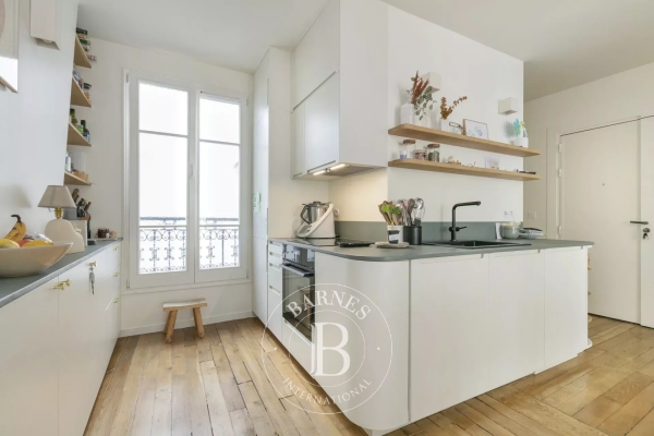 Luxury Apartment for sale in Paris 11Ème, 830 000 €, Photo 5