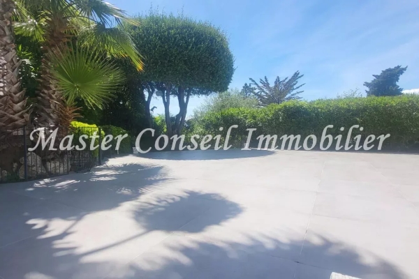 Luxury Apartment for sale in Le Cannet, 1 165 000 €, Photo 7