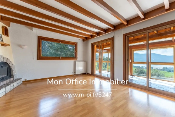 Maison de luxe à vendre à Prunières, 465 000 €, Photo 4