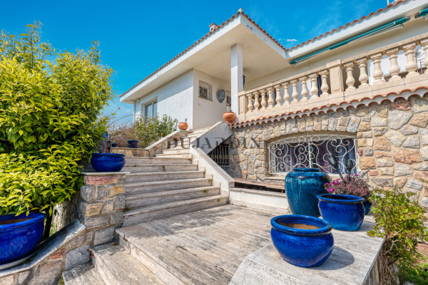 Maison de luxe à vendre à Rayol Canadel sur Mer, 2 520 000 €, Photo 4