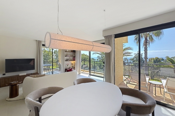 Luxury Apartment for sale in Vallauris, 1 095 000 €, Photo 5