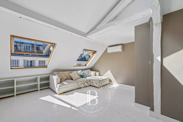 Luxury Apartment for sale in Paris 6ème, 520 000 €, Photo 1