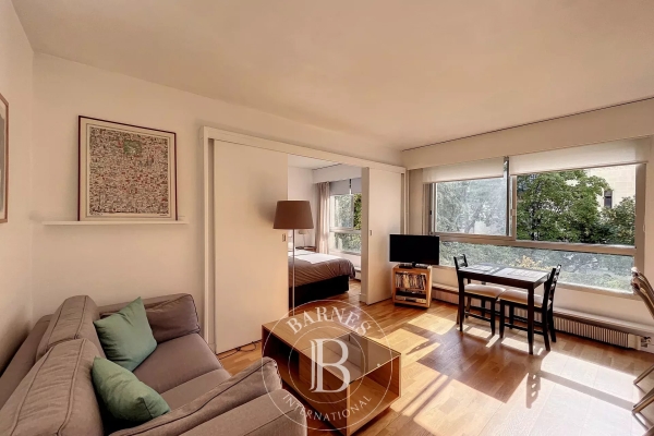 Luxury Apartment for sale in Paris 8Ème, 430 000 €, Photo 1
