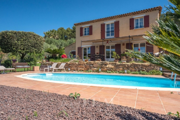 Maison de luxe à vendre à La Cadière-d'Azur, 1 210 000 €, Photo 3