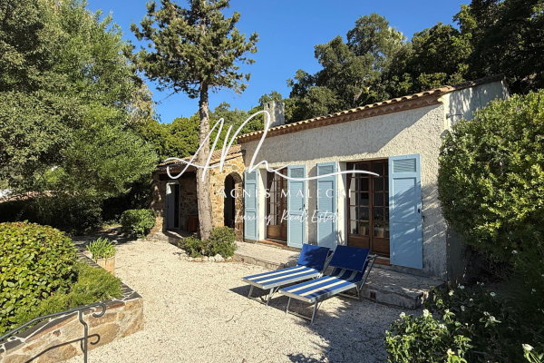Luxury House for sale in Cavalaire-sur-Mer, 729 750 €, Photo 1