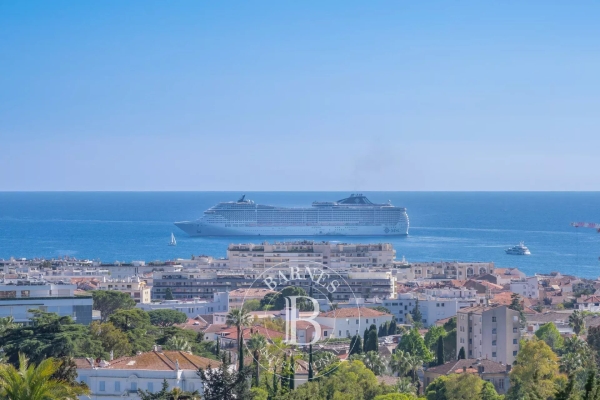 Appartement de luxe à vendre à Cannes, 1 590 000 €, Photo 1