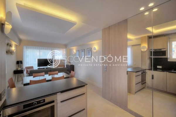 Luxury Apartment for sale in Cannes, 800 000 €, Photo 1