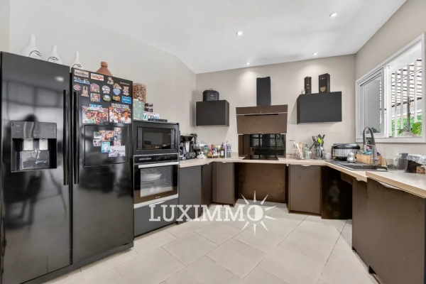 Maison de luxe à vendre à Mougins, 1 350 000 €, Photo 6