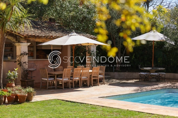 Maison de luxe à vendre à Cannes, 2 490 000 €, Photo 1