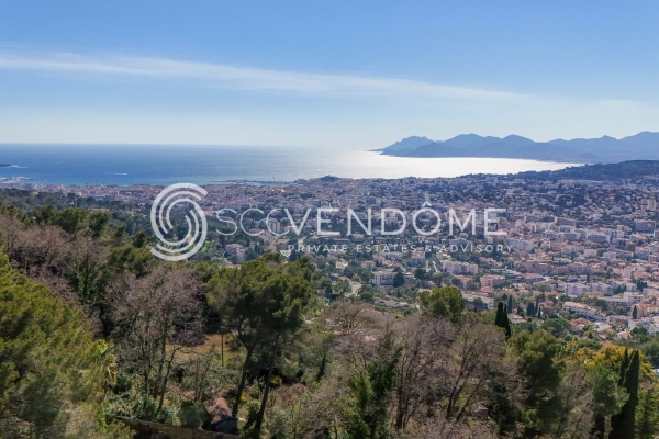 Maison de luxe à vendre à Cannes, 2 490 000 €, Photo 1