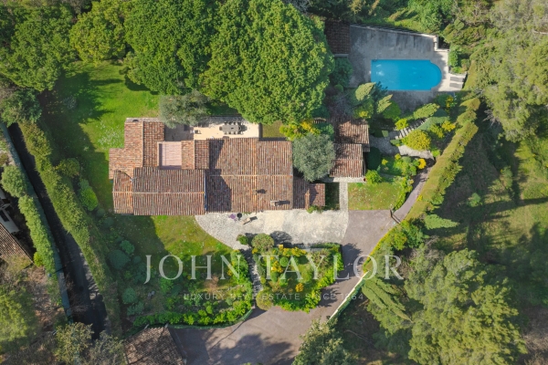 Luxury House for sale in Mougins, 2 200 000 €, Photo 2