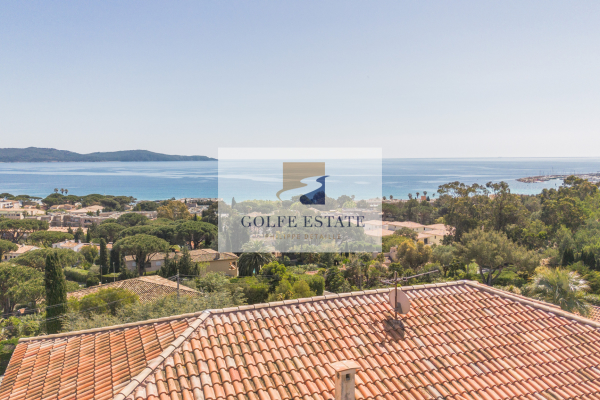 Maison de luxe à vendre à Cavalaire-sur-Mer, 1 449 000 €, Photo 1