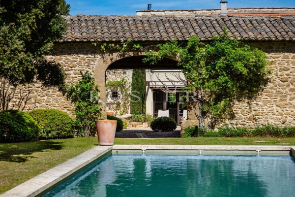 Maison de luxe à vendre à Maubec, 1 895 000 €, Photo 2