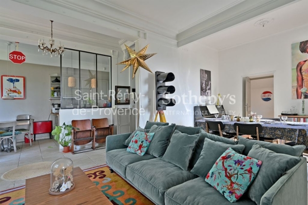 Maison de luxe à vendre à Villeneuve-Lès-Avignon, 850 000 €, Photo 7