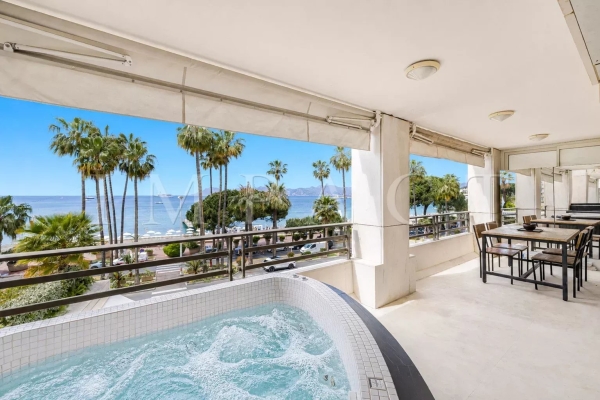 Appartement de luxe à louer à Cannes, 3 200 €, Photo 1