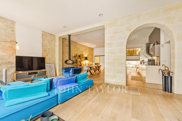 Appartement de luxe à louer à Bordeaux, 2 500 €, Photo 1