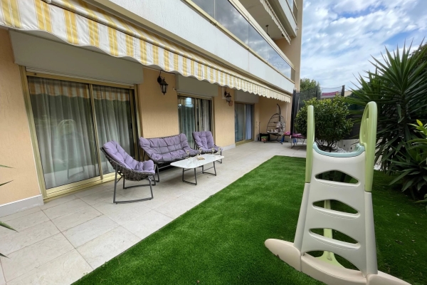 Appartement de luxe à vendre à Nice, 525 000 €, Photo 1