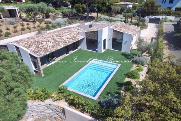 Maison de luxe à vendre à Sainte-Maxime, 1 790 000 €, Photo 1