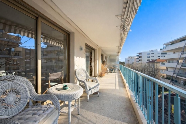 Appartement de luxe à vendre à Cannes, 1 280 000 €, Photo 1