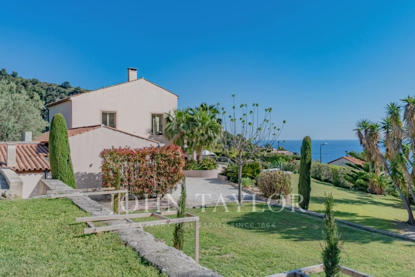 Luxury House for sale in Èze, 4 450 000 €, Photo 3