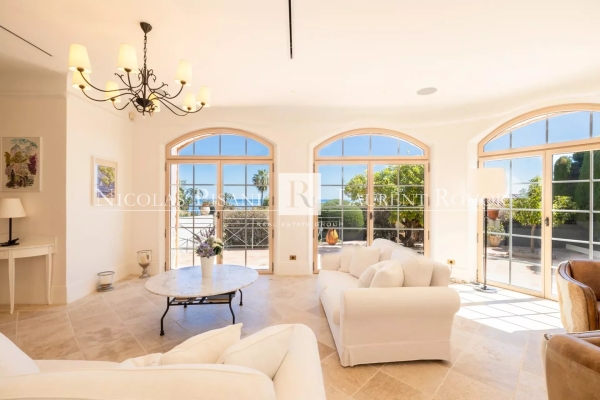 Luxury House for sale in Èze, 3 900 000 €, Photo 3