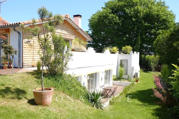 Luxury House for sale in Biarritz, 1 550 000 €, Photo 3