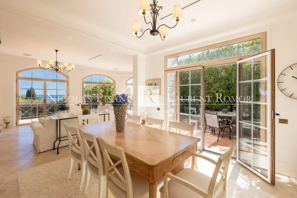 Luxury House for sale in Èze, 3 900 000 €, Photo 5