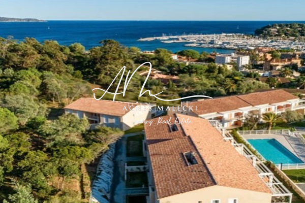 Luxury Apartment for sale in Cavalaire-sur-Mer, 555 000 €, Photo 1