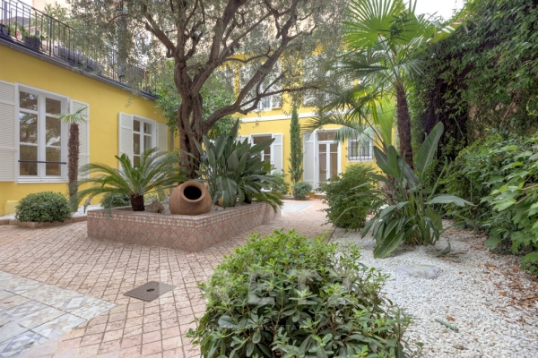 Luxury House for sale in Cannes, 1 950 000 €, Photo 1