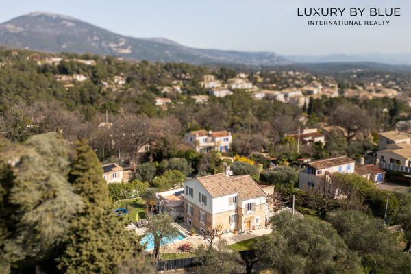 Maison de luxe à vendre à Le Rouret, 995 000 €, Photo 1