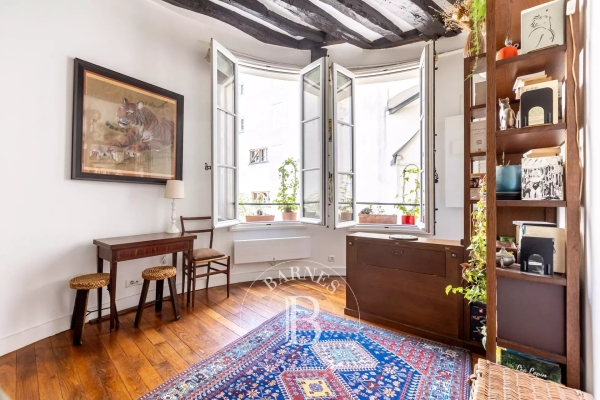 Luxury Apartment for sale in Paris 1Er, 460 000 €, Photo 1