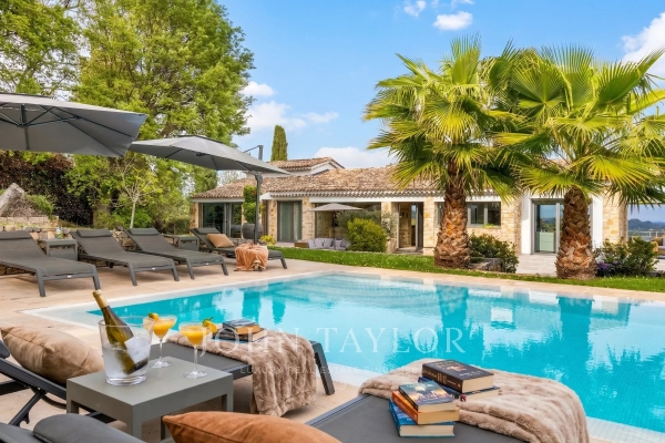Maison de luxe à louer à Valbonne, 15 000 €, Photo 1