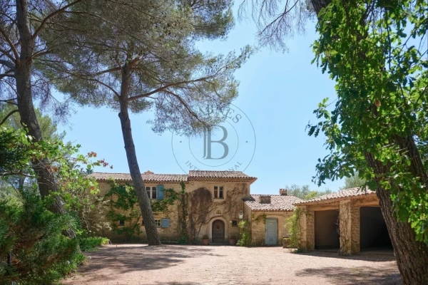 Maison de luxe à vendre à Mougins, 9 500 000 €, Photo 1
