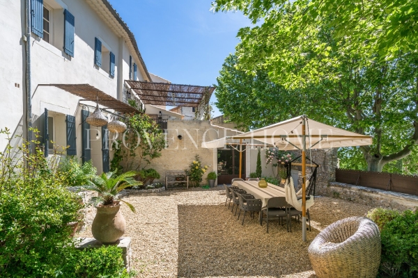 Luxury House for sale in Joucas, 1 450 000 €, Photo 1