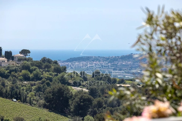 Luxury House for sale in Nice, 980 000 €, Photo 2