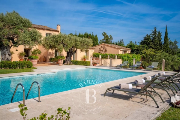 Maison de luxe à vendre à Saint-Tropez, 9 800 000 €, Photo 2