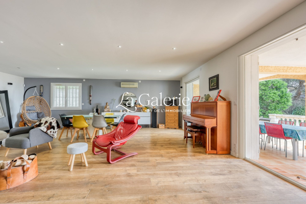 Maison de luxe à vendre à Hyères, 1 290 000 €, Photo 4