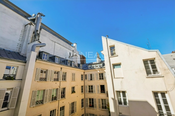 Luxury Apartment for sale in Paris 1Er, 1 250 000 €, Photo 6