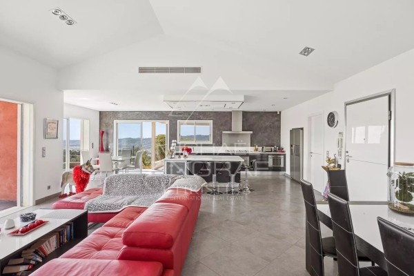 Luxury House for sale in Nice, 980 000 €, Photo 6