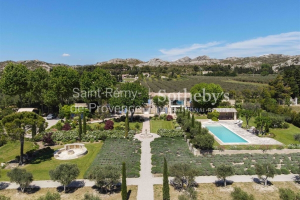 Maison de luxe à vendre à Maussane les Alpilles, 5 500 000 €, Photo 1