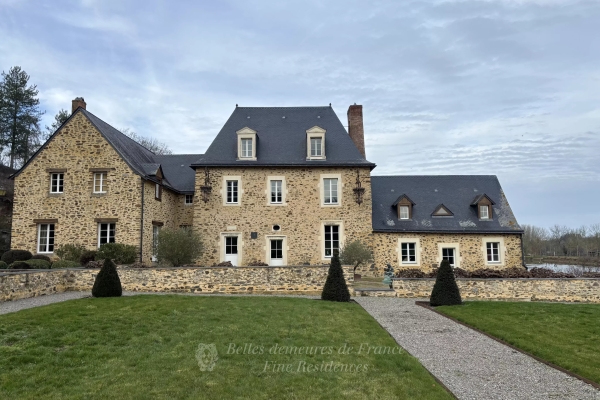 Maison de luxe à vendre à Château-Gontier, 1 870 000 €, Photo 1