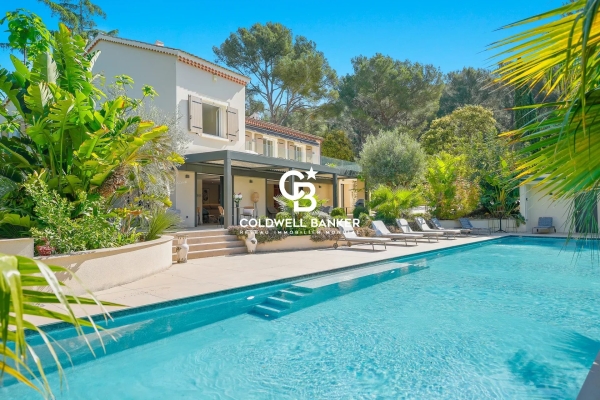 Luxury House for sale in La Londe-les-Maures, 3 480 000 €, Photo 1